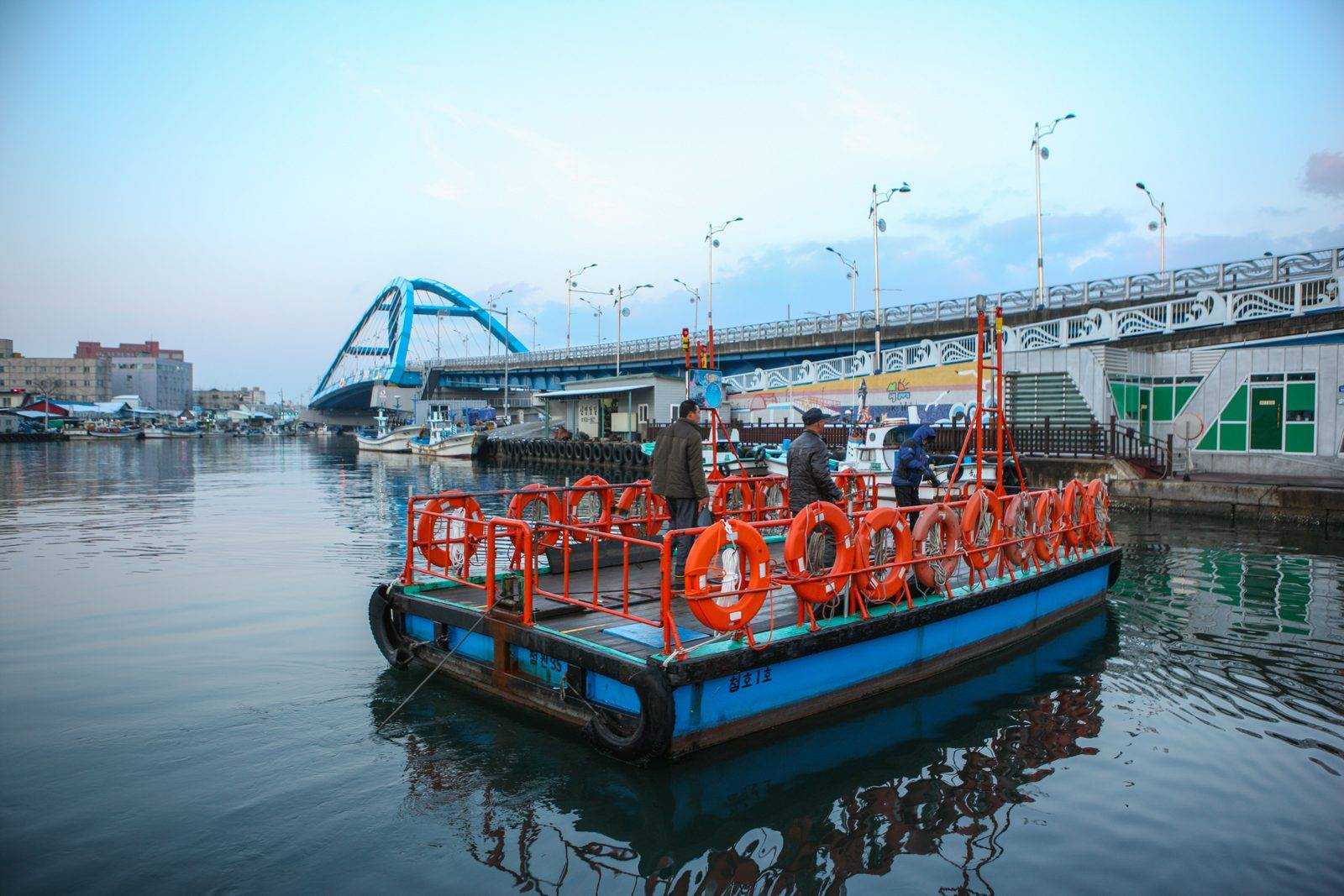 Abai Village gaetbae ferry, Sokcho (location photo, not a drama still)