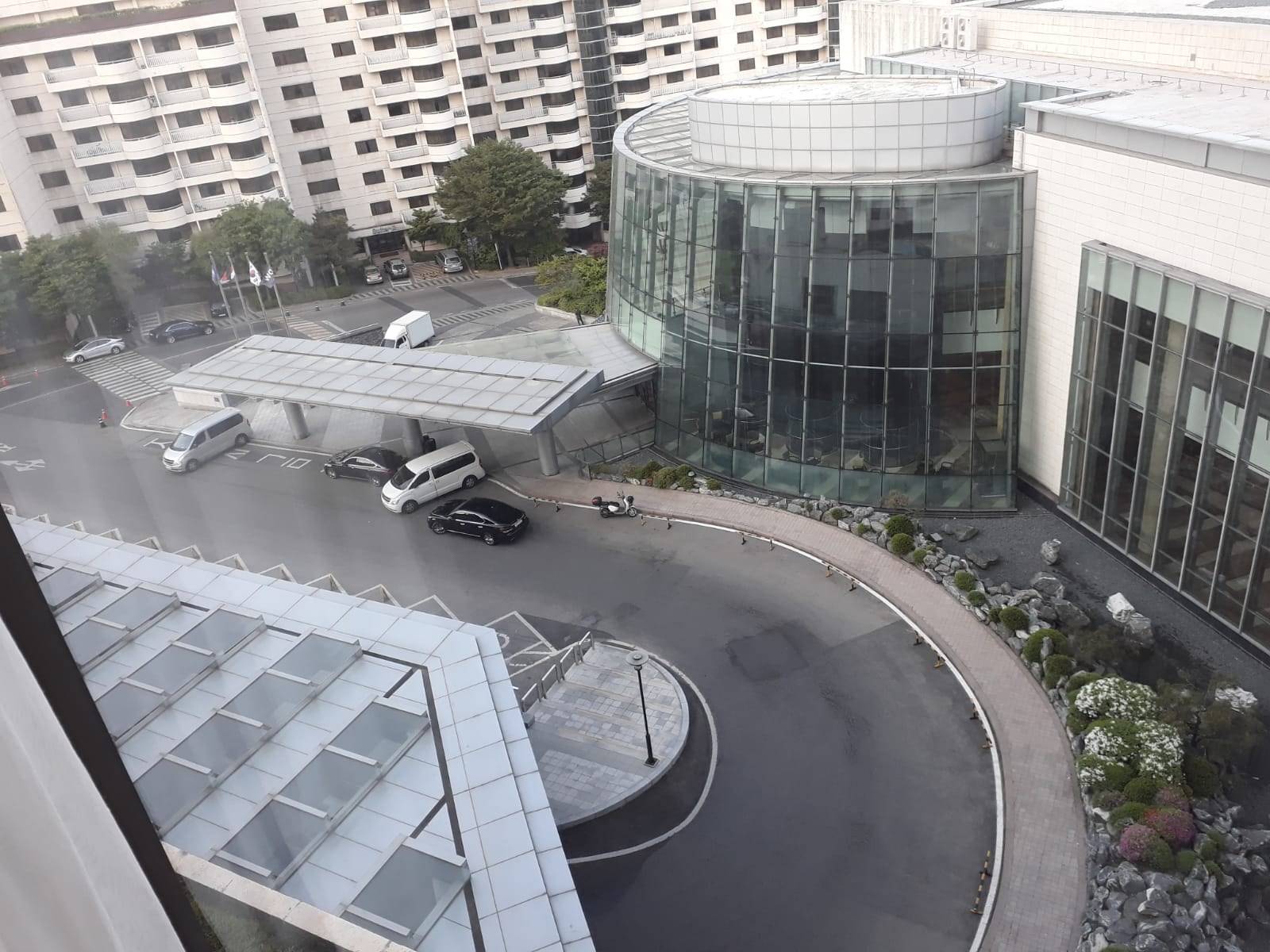 Swiss Grand Hotel building (formerly Grand Hilton), Seoul (location photo, not a drama still)