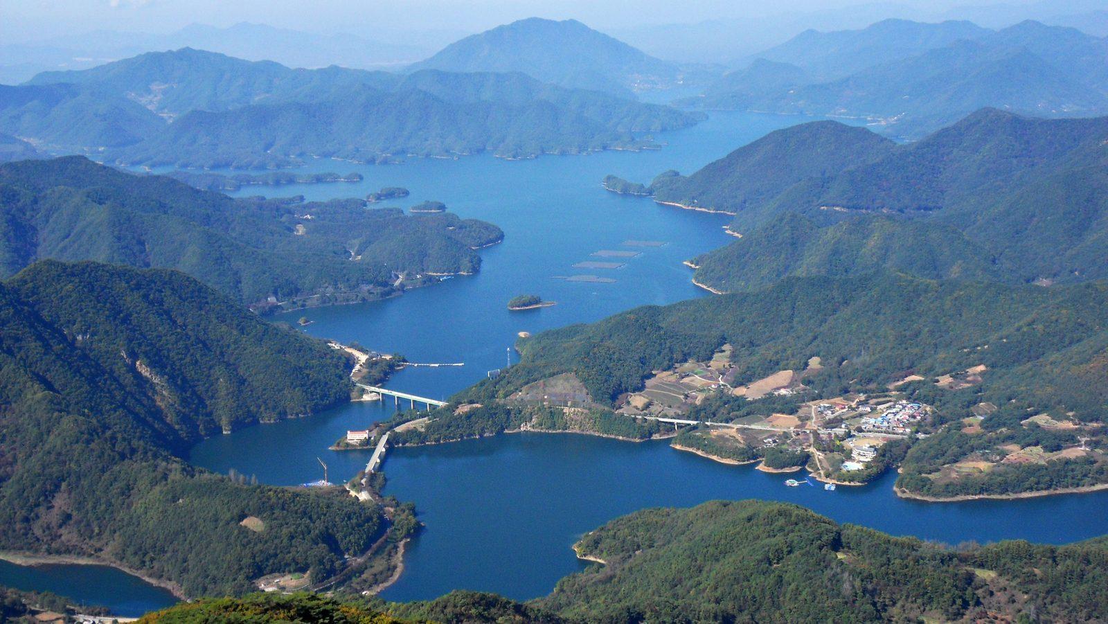 Chungju Lake — a Crash Landing on You filming location (location photo, not a drama still)