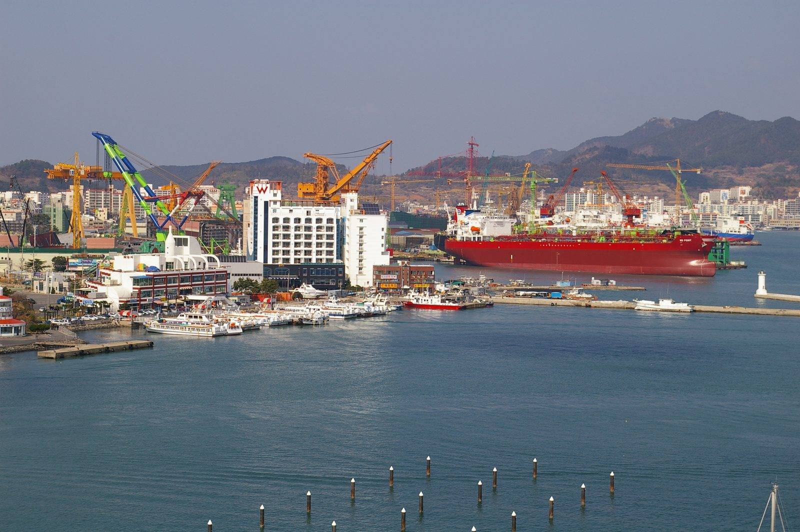 Tongyeong Port (통영항) (location photo, not a drama still)