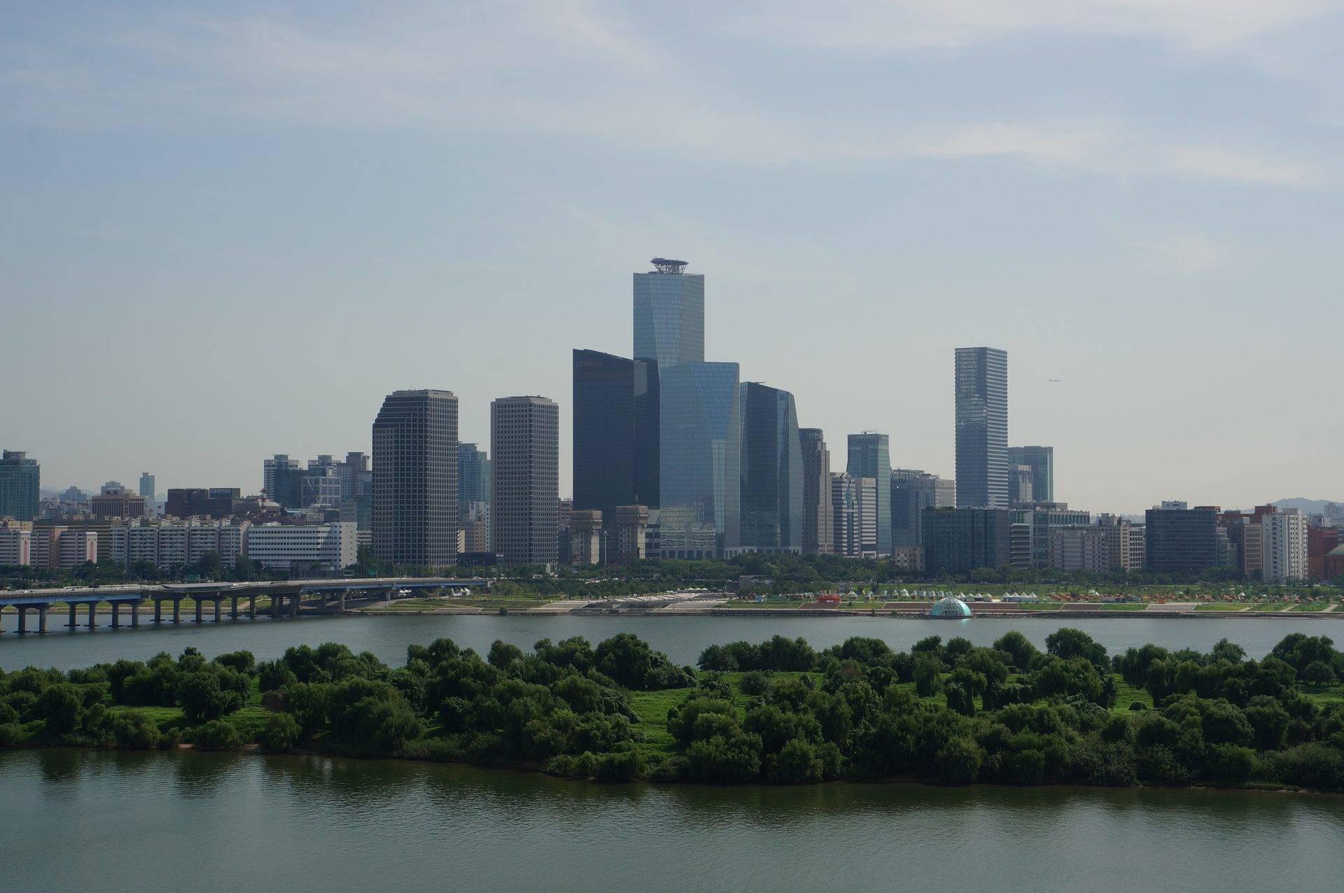Bamseom islet on the Han River, Seoul (location photo, not a drama still)