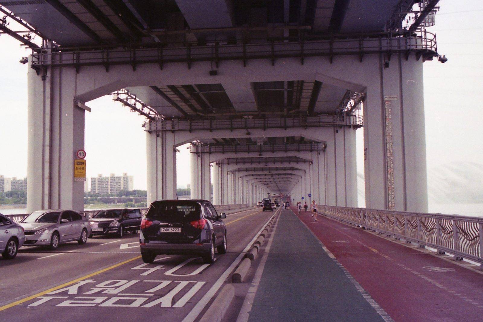 Jamsu Bridge (location photo, not a drama still)