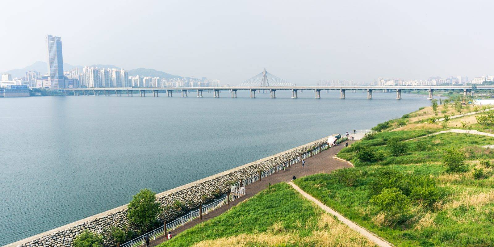 Han River and Han River Park from Jamsil Bridge, Seoul (location photo, not a film still)