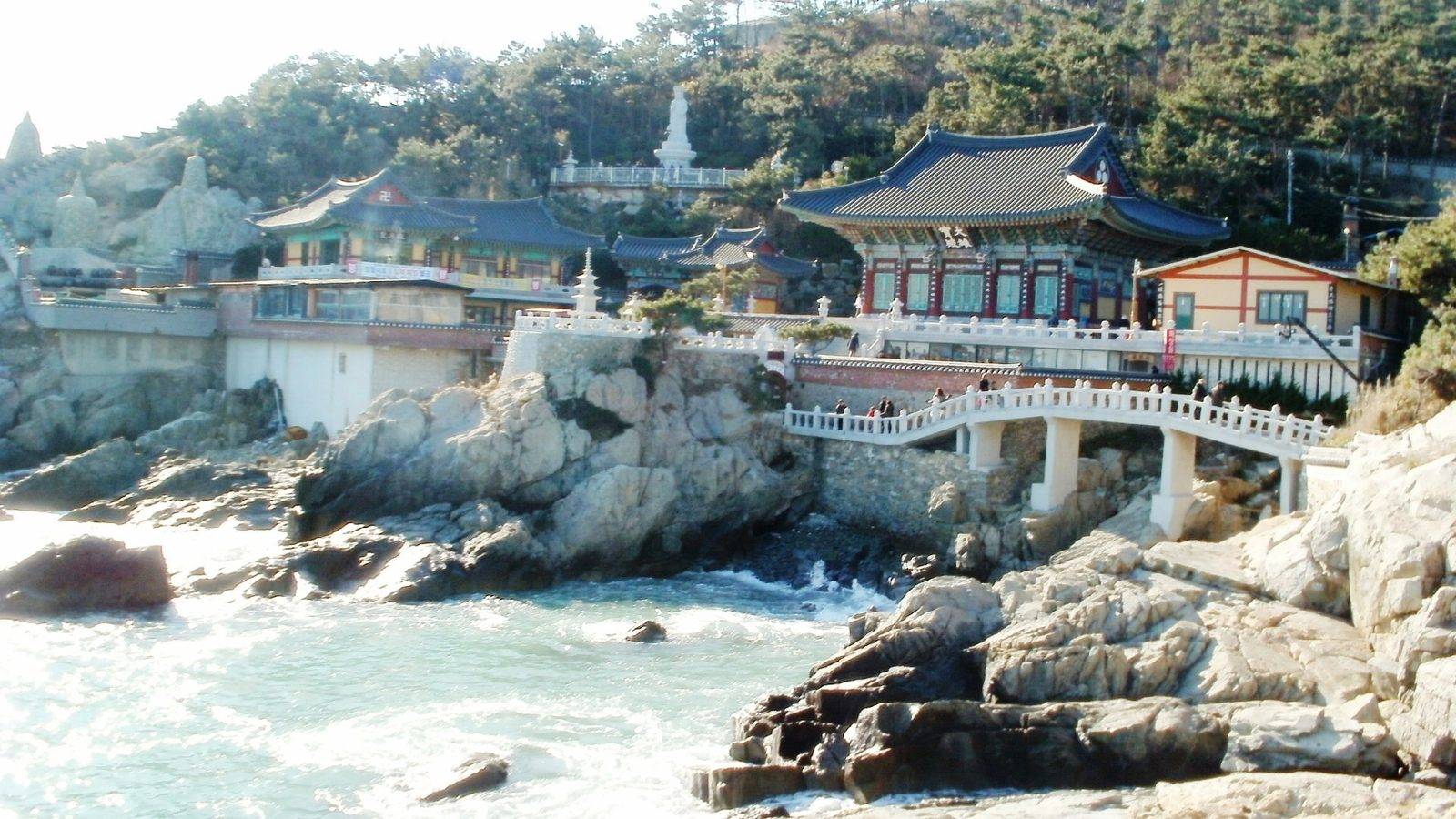 Haedong Yonggungsa Temple (location photo, not a drama still)